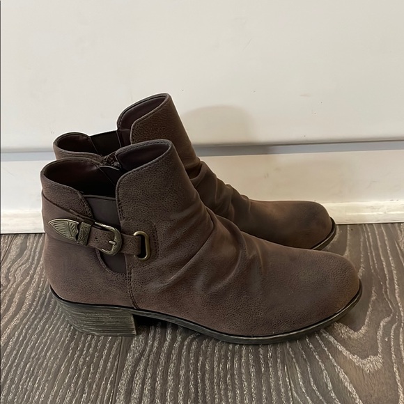 Brown Ankle Boots - Picture 2 of 5